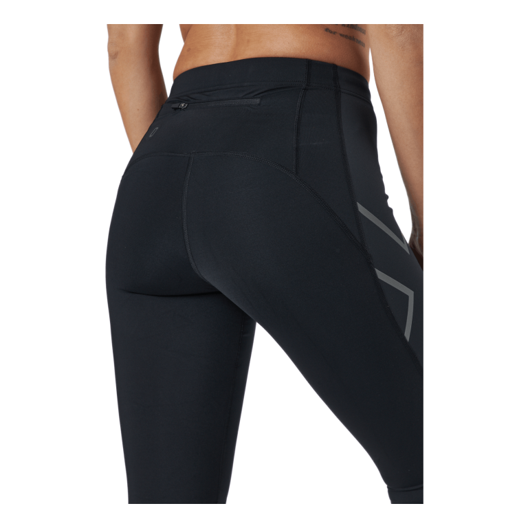 2XU Ignition Shield Compression T Black/ Black Reflective 7 2XU Ignition Shield Compression T Black/ Black Reflective - Image 5