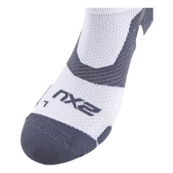 2XU Vectr LightCushion NoShow Sock White/Grey -Majice s tankom Prodajna trgovina 9336340665380 003 9ab1ac93b6fb42aea90b07b3c8ac2992